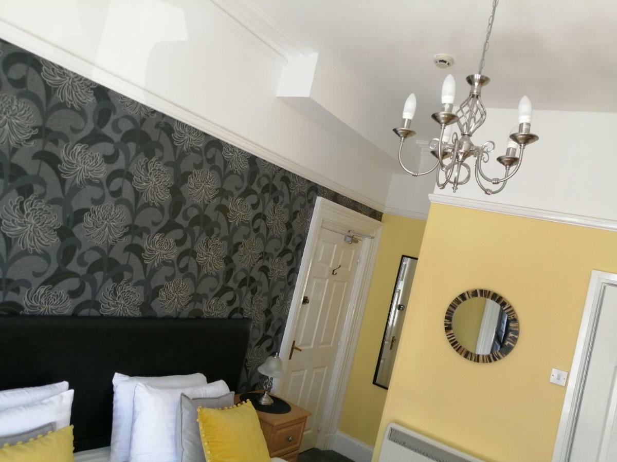 Burleigh Guest House Λαντούντνο Εξωτερικό φωτογραφία